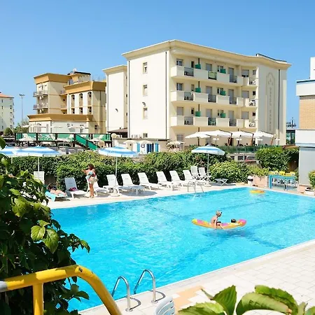 Caesar Hotel 4*