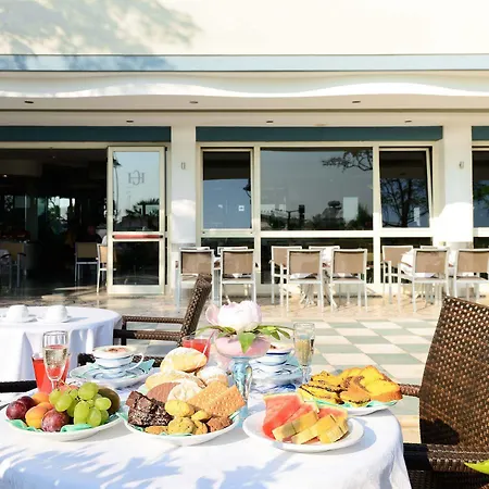 Hotel Caesar Cesenatico
