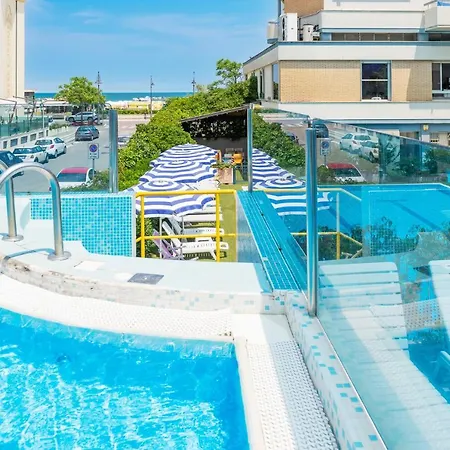 Hotell Caesar 4*