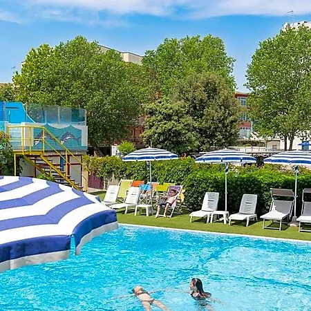Szálloda Caesar 4*