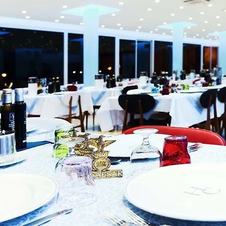 Caesar Hotell 4*