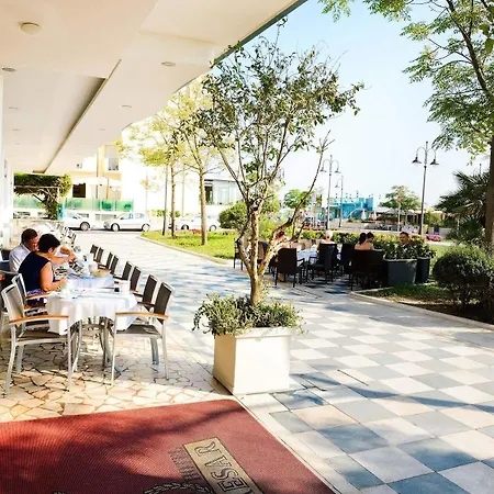 Hotell Caesar Cesenatico