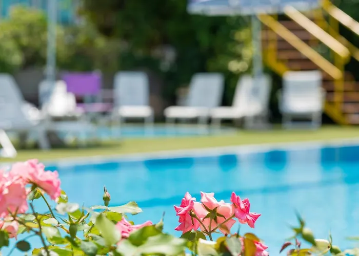 Caesar 4* צ'סנטיקו